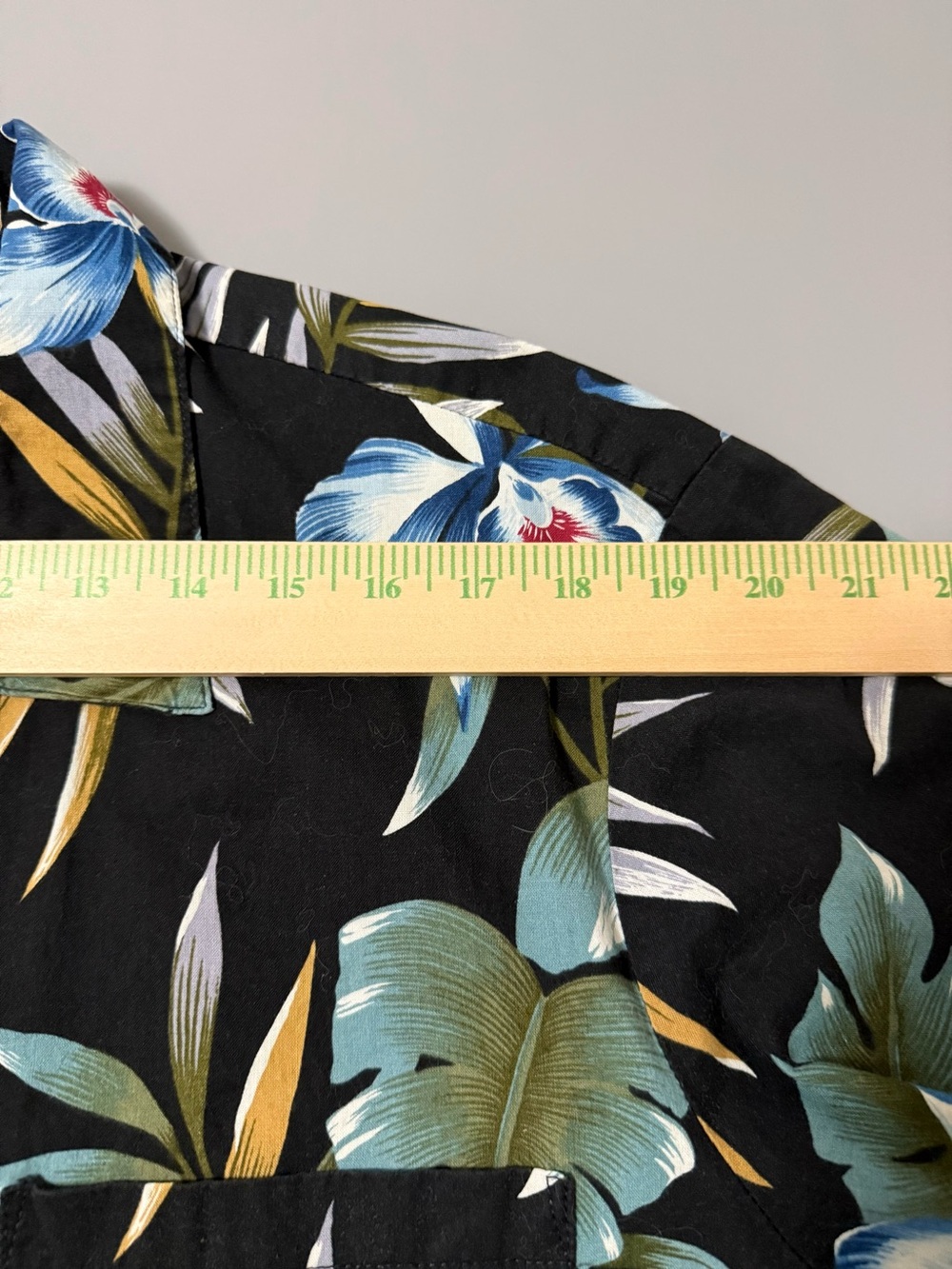 Vintage Hawaii Blues Floral Button Down Shirt XL. H27 - Picture 5 of 5